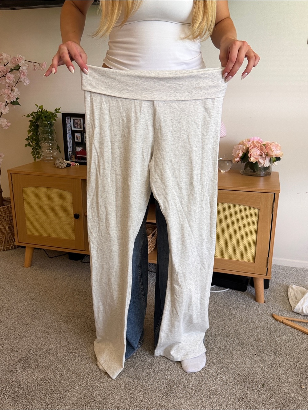 Aeropostale Wide-Leg Lounge Pants in Light Heather Gray